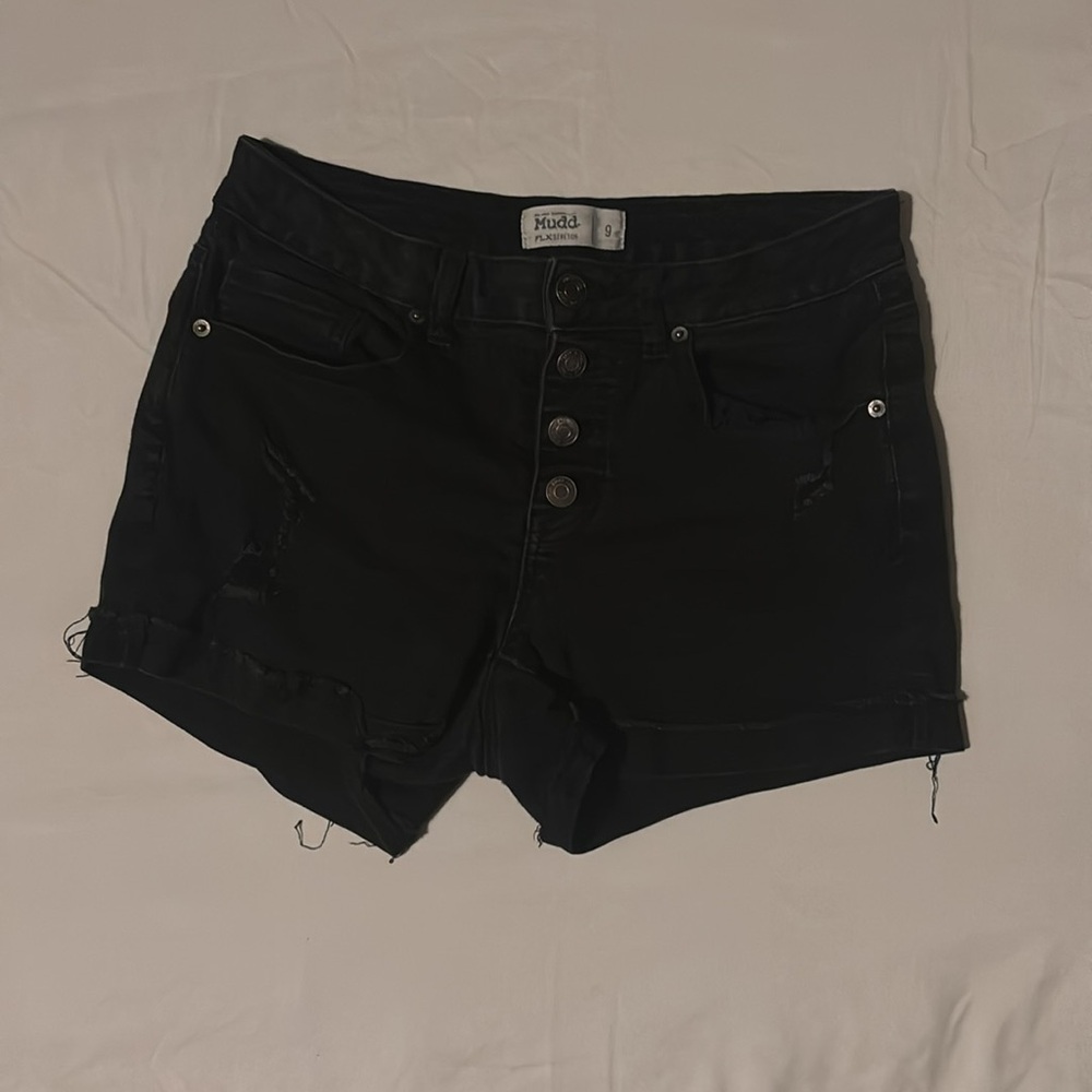 Mudd women’s black denim shorts